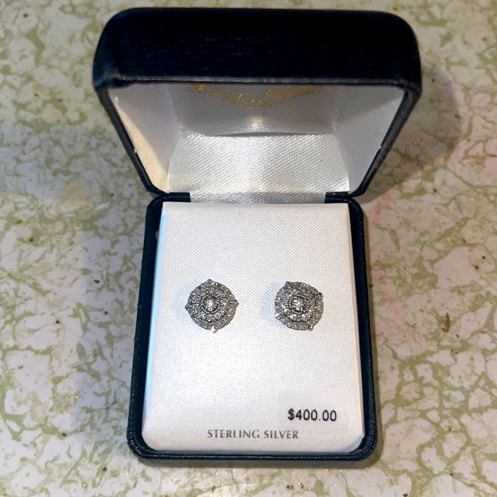 13 Ct Diamond Earrings